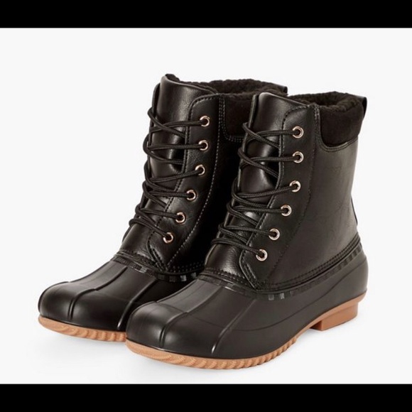 Brand NEW IN BOX BOOTS!!!!!!!!💕💕💕 - Picture 2 of 3